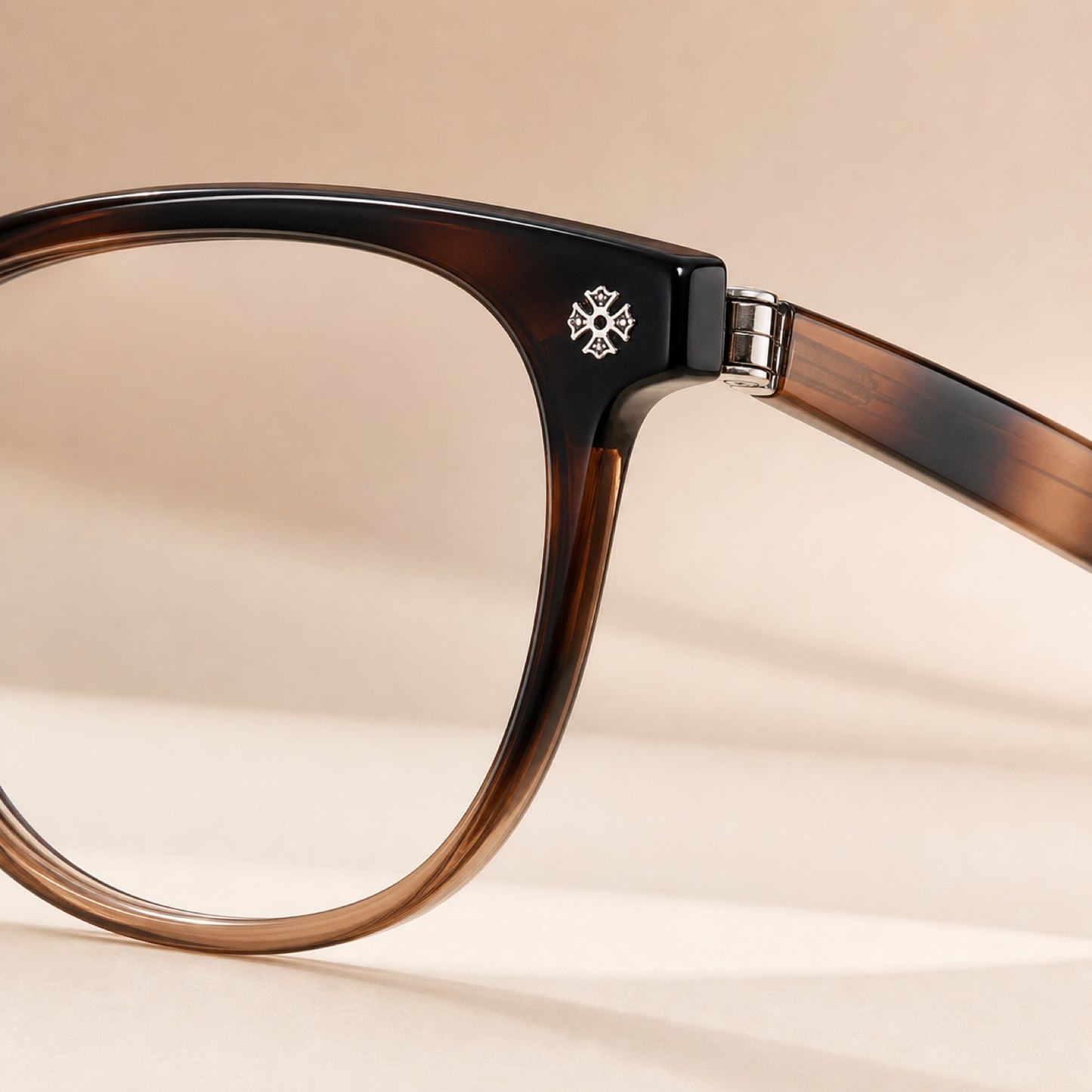 Close-up of Avery gradient optical frames hinge and temple detail